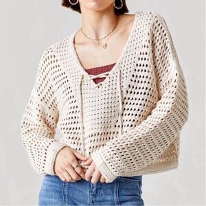 Audrey Parks X Francesca’s Beige Elianna Crochet Lace Up Cropped Sweater S Boho
